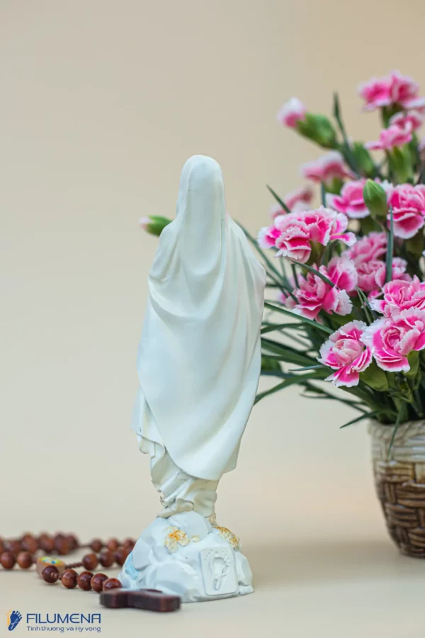 Tượng Đức Mẹ Lộ Đức, chiều cao 15 cm, 20 cm, màu trắng MD1