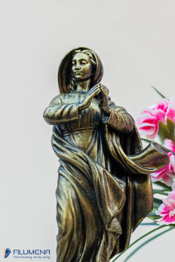 Tượng Đức Mẹ Vô Nhiễm Nguyên Tội 15 cm, 20 cm màu đồng MD2